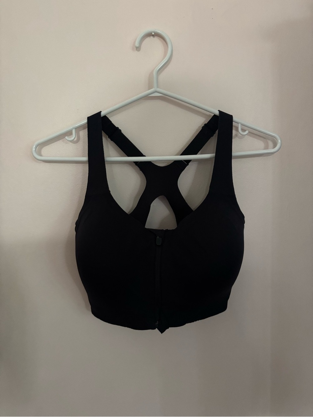 Black LuLuLemon Sports Bra